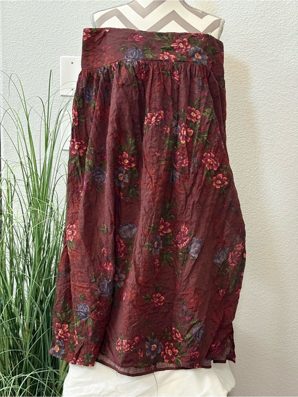 NATURAL LIFE Burgundy Floral Skirt